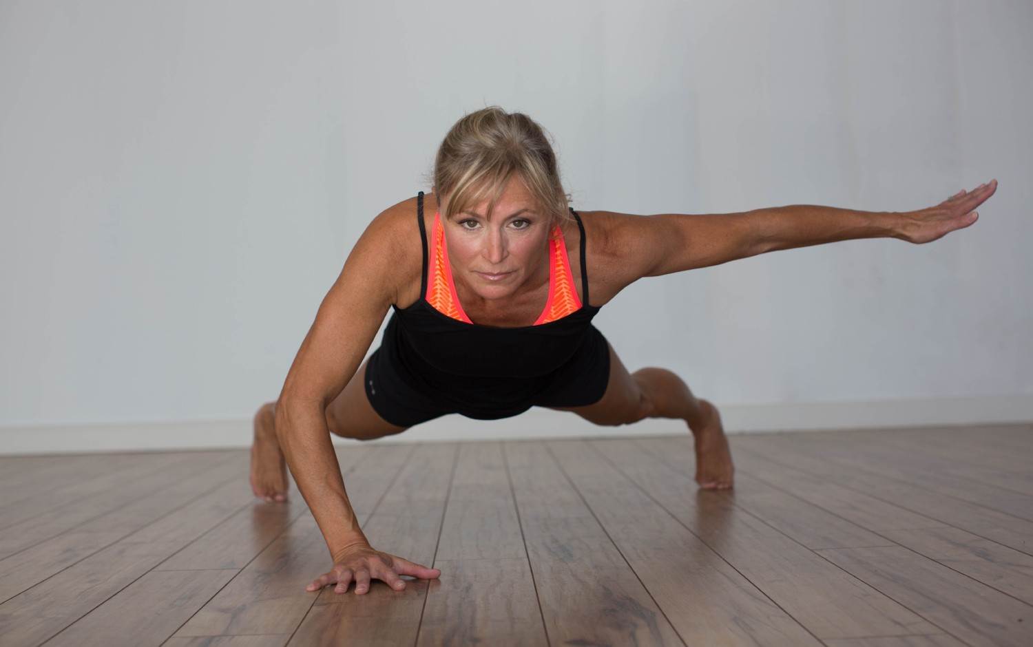 One Arm Pushup